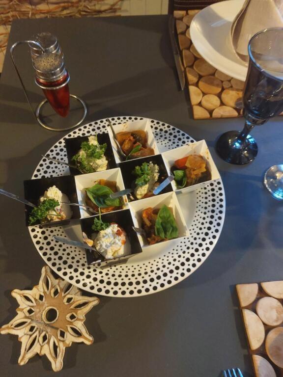 Hotel & Restaurant Le Chalvet Embrun Buitenkant foto